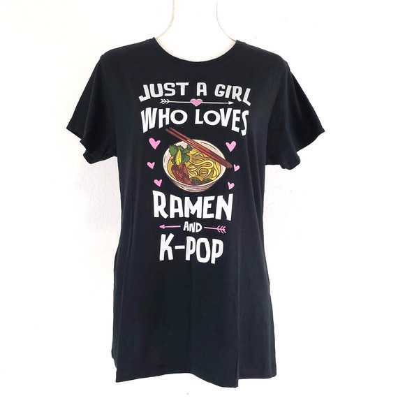 Just a Girl Who Loves Ramen and K-Pop SIZE L Womens Short Sleeve Black T-shirt - Picture 2 of 9